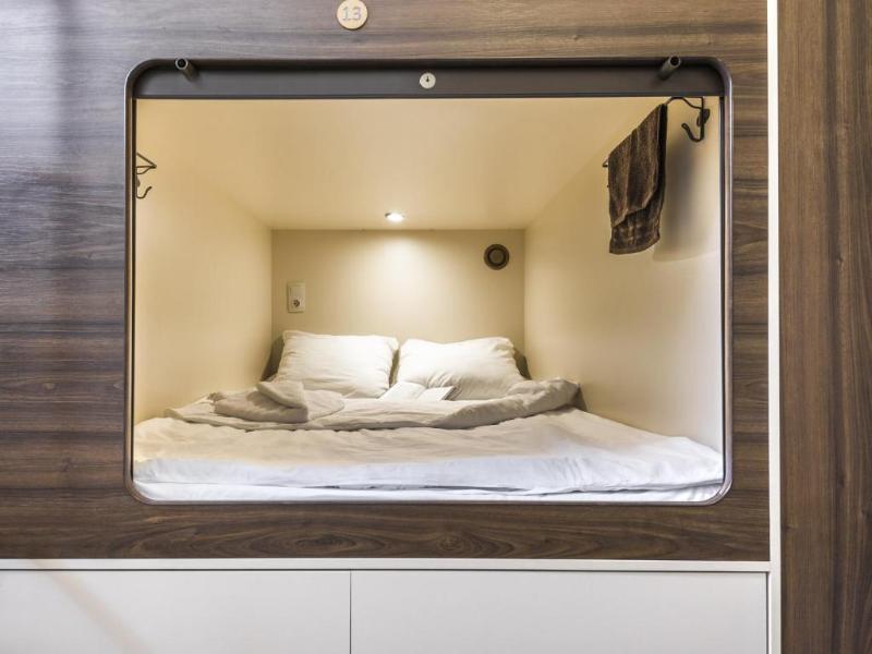 Capsule Hotel Interqube Tretyakovskaya Moskwa Zewnętrze zdjęcie